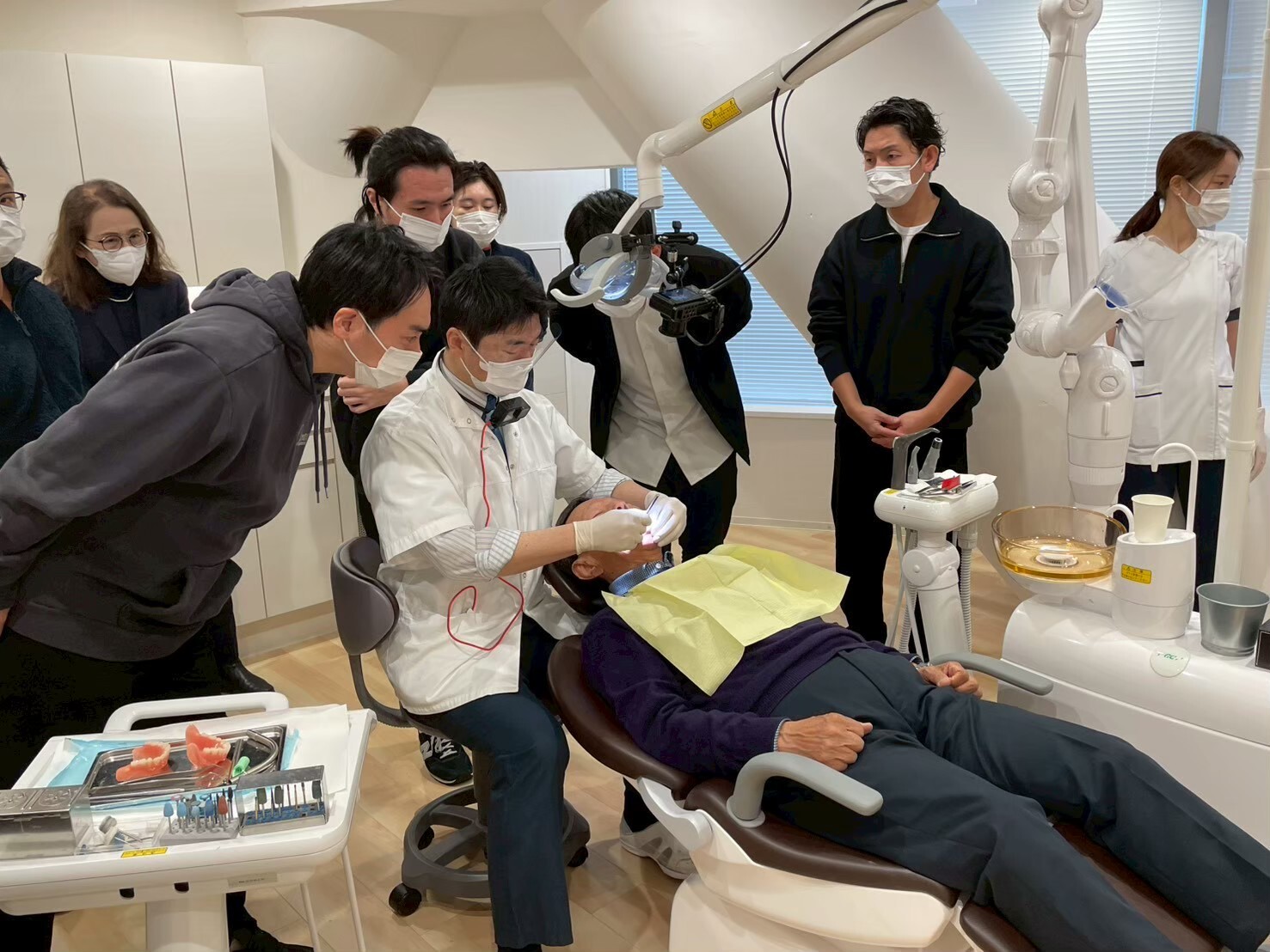 Live clinical demonstration