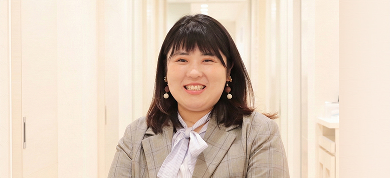 箕浦 加恵先生の写真